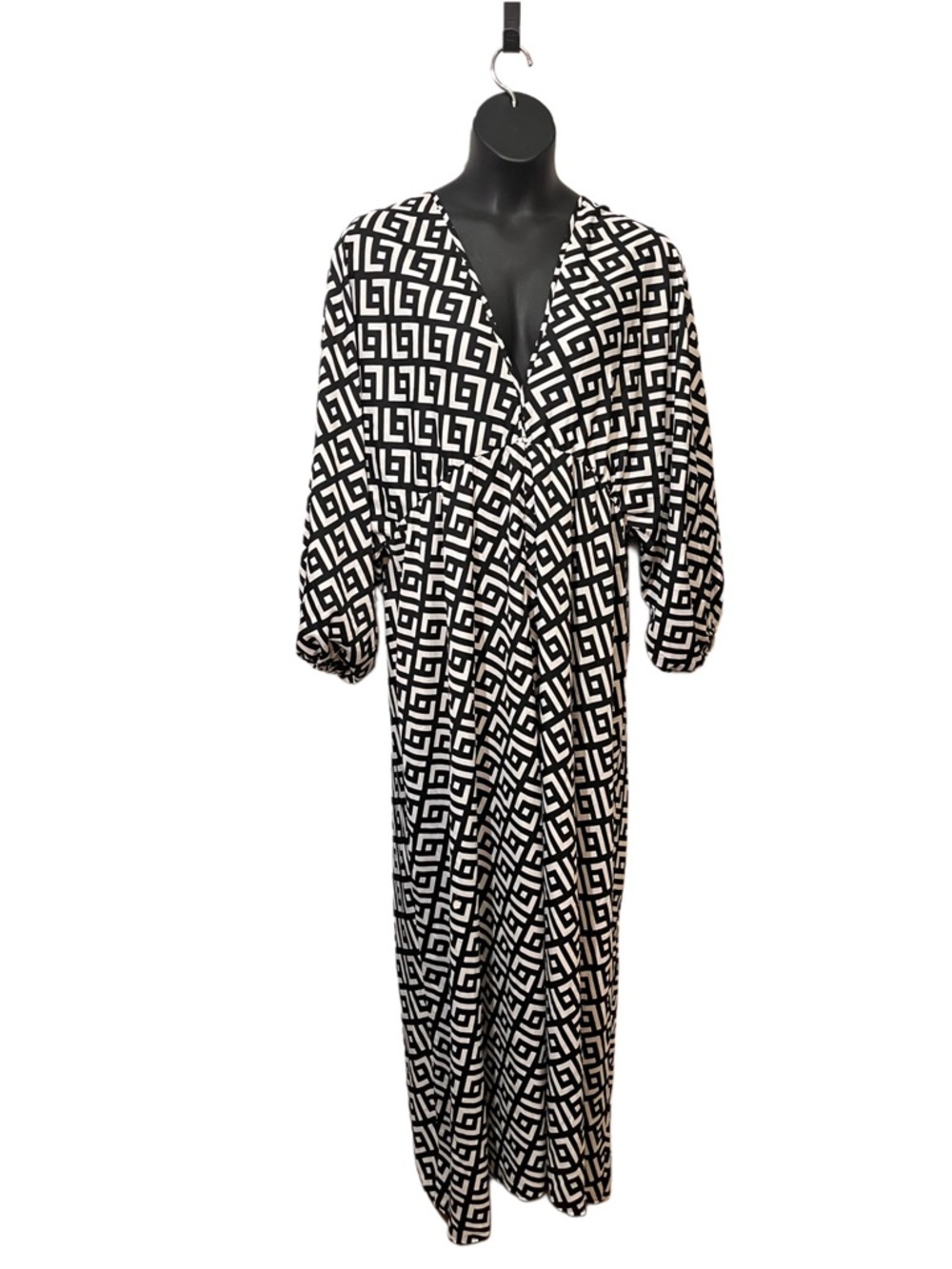 Boohoo Black and White Geometric Maxi Dress